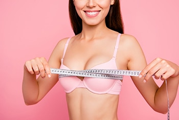 Breast Augmentation vs. Breast Lift: What’s the Difference?